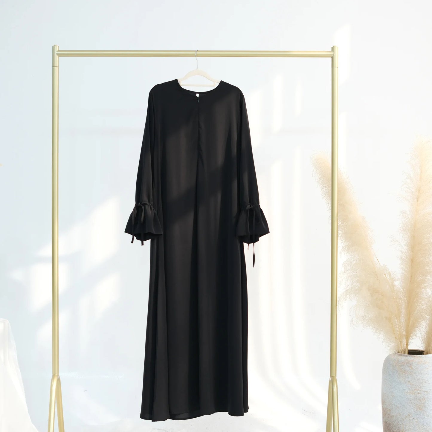 Abaya Lana