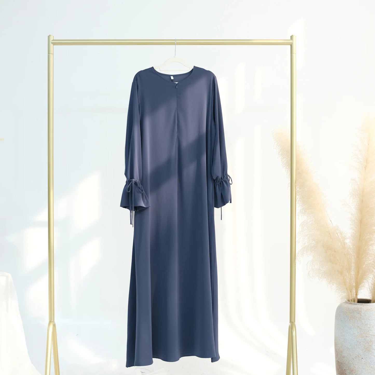 Abaya Lana