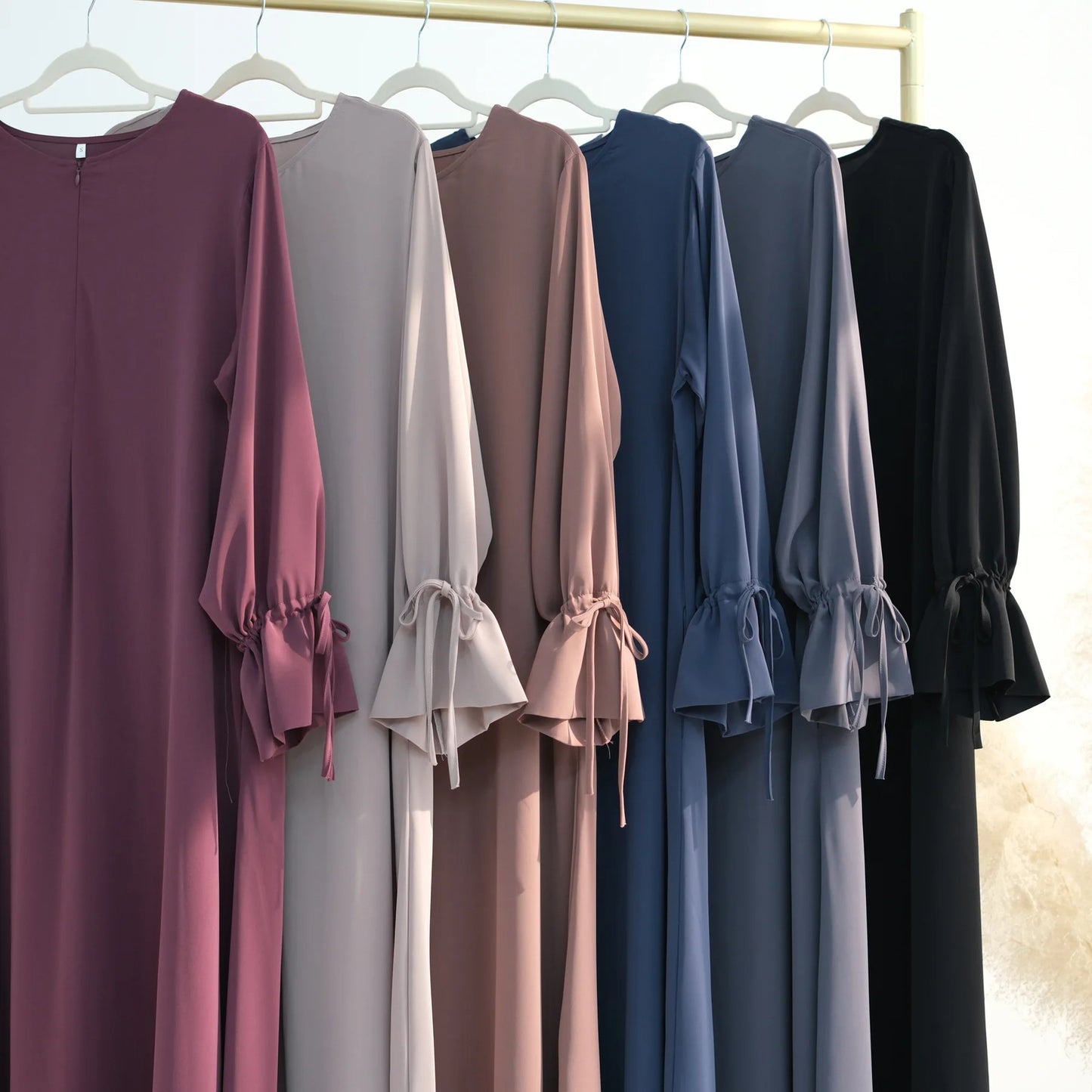 Abaya Lana
