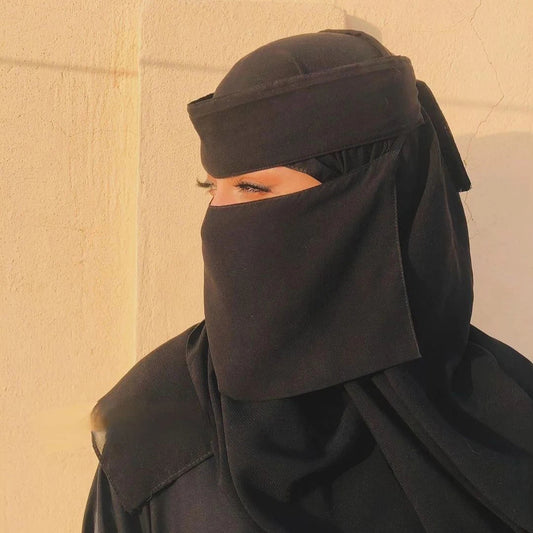 Kurzer Saudi Niqab