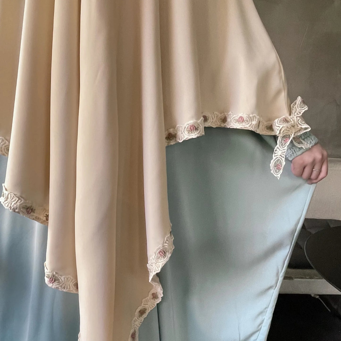 Khimar Jouri